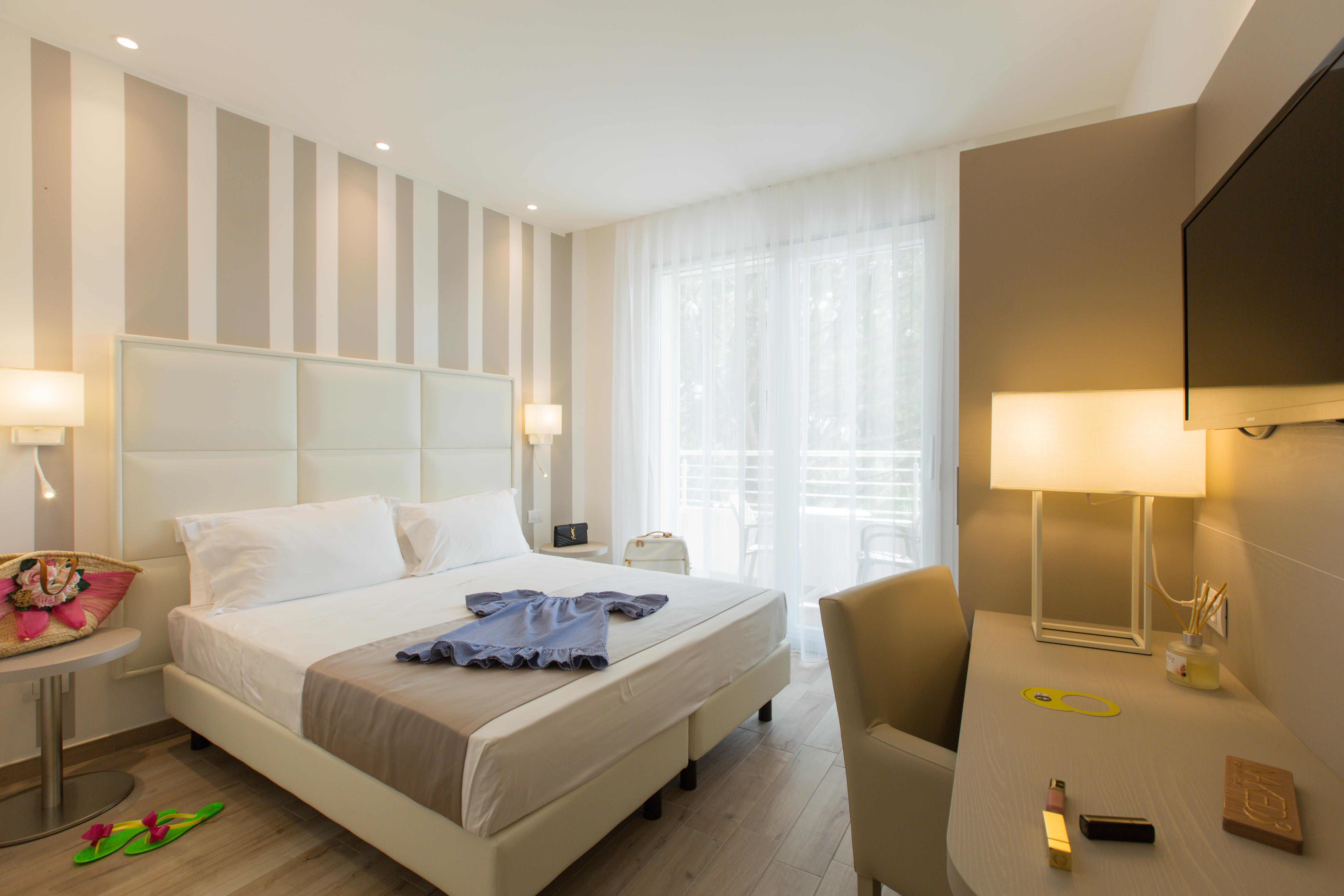 Hotel Luxor Milano Marittima Zewnętrze zdjęcie