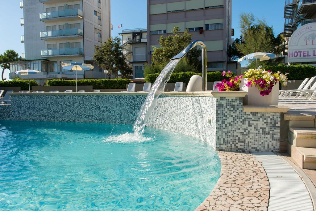 Hotel Luxor Milano Marittima Zewnętrze zdjęcie