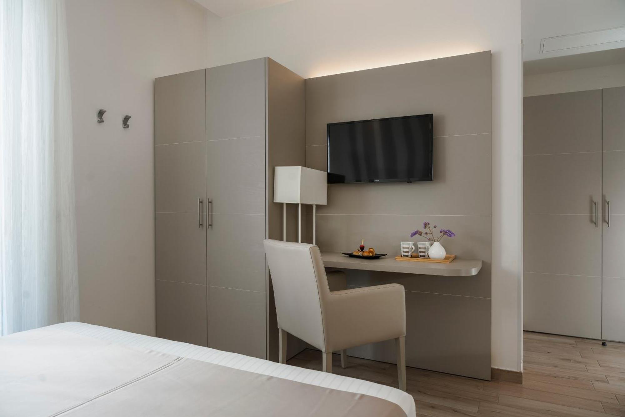 Hotel Luxor Milano Marittima Zewnętrze zdjęcie
